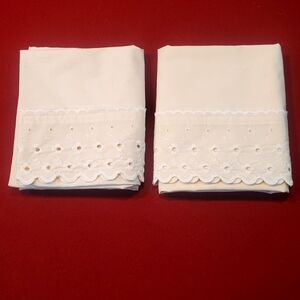 2 Vintage Ivory eyelet pillowcases Made in USA Standard Queen Cottagecore Spring